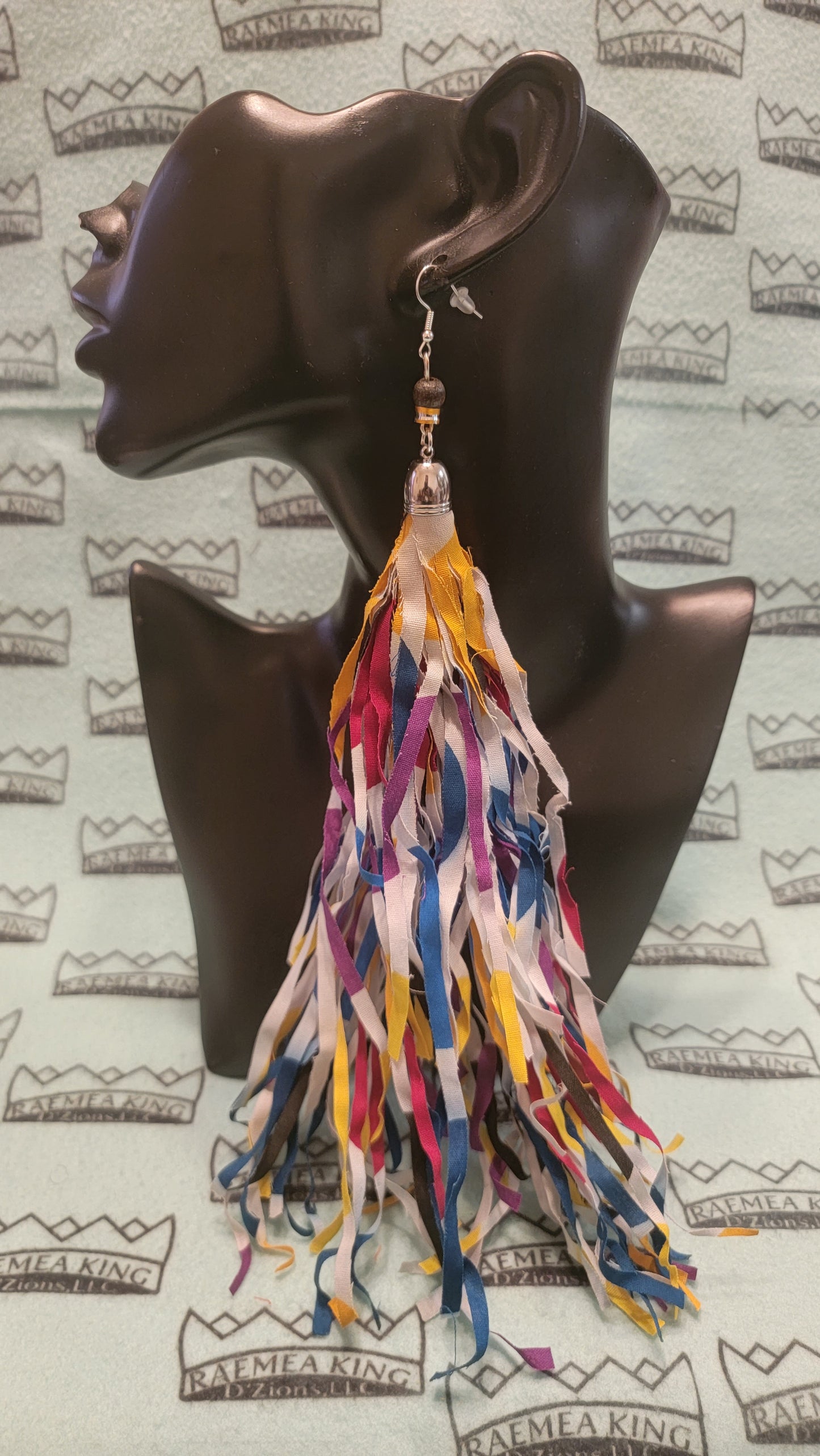 White Yellow Purple Red Turquoise Blue Black 16