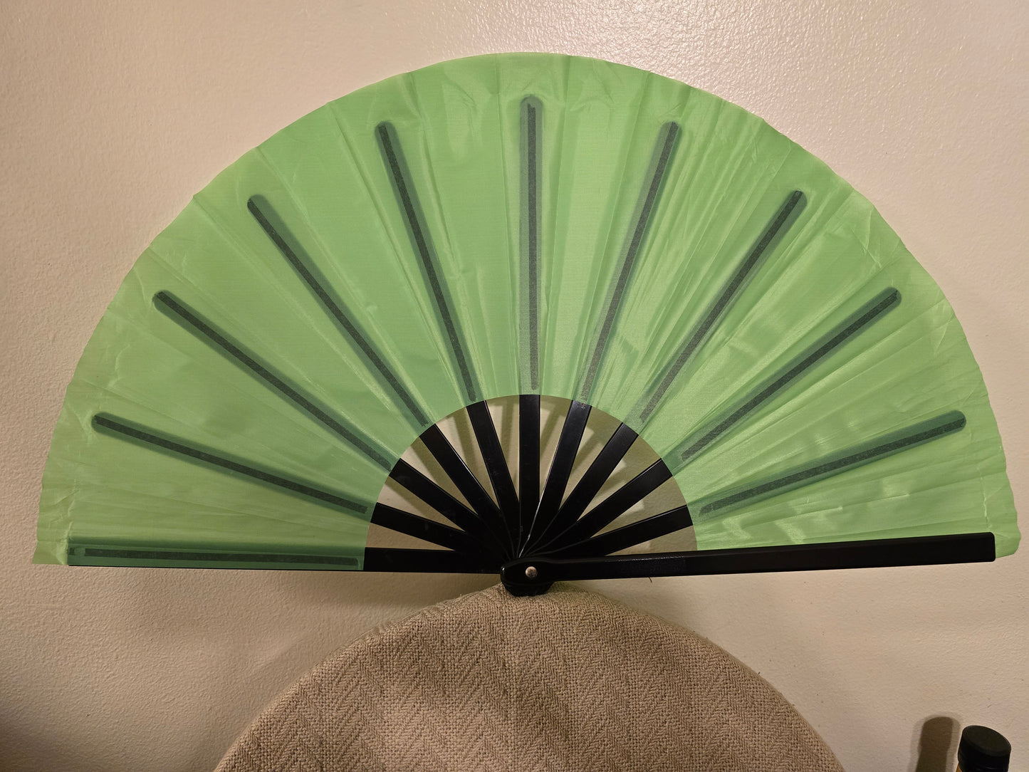 Large Clack Fans