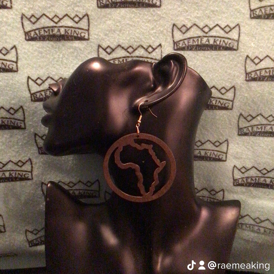 Africa Map in a Circle