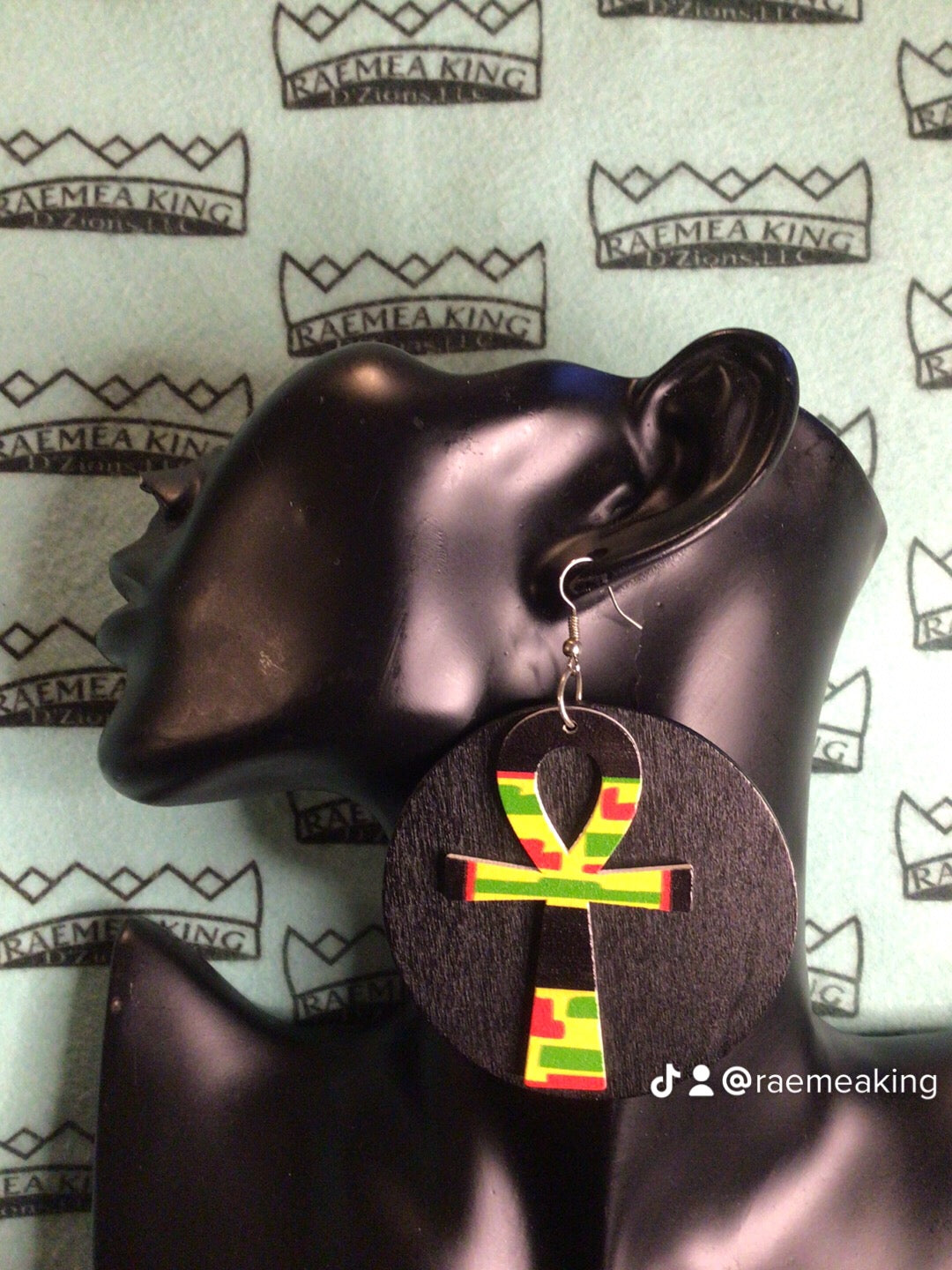 Ankh, Red, Yellow & Green with Black Circle Background