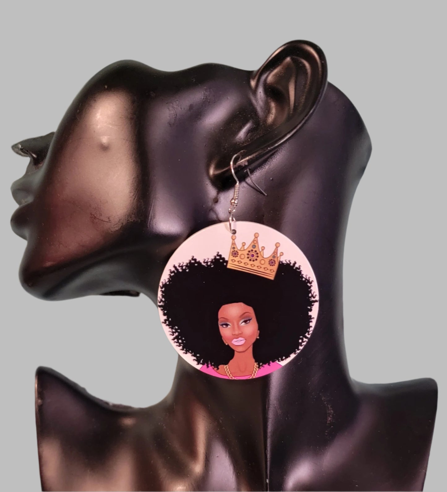 Girl with Bush and Tiara with Pink Shirt & Pink Lips