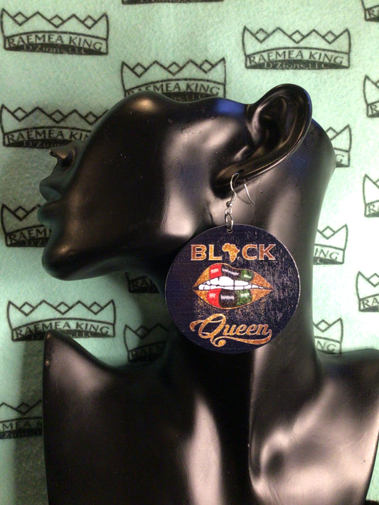 Black Queen with Lips