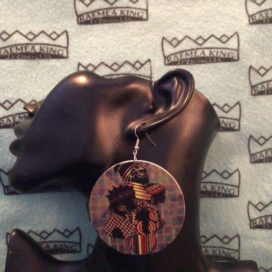 African Girls, three with Africa Map in Red, Yellow & Green